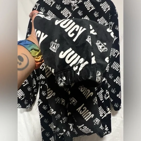 NEW Y2K Juicy Couture Velour Logo Jumpsuit Onesie Cozy Warm Loungewear Casual - Picture 7 of 10